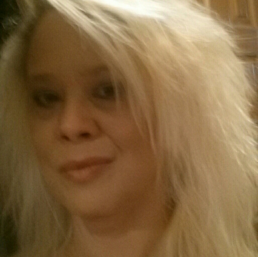 Meet your Posher, Leonda